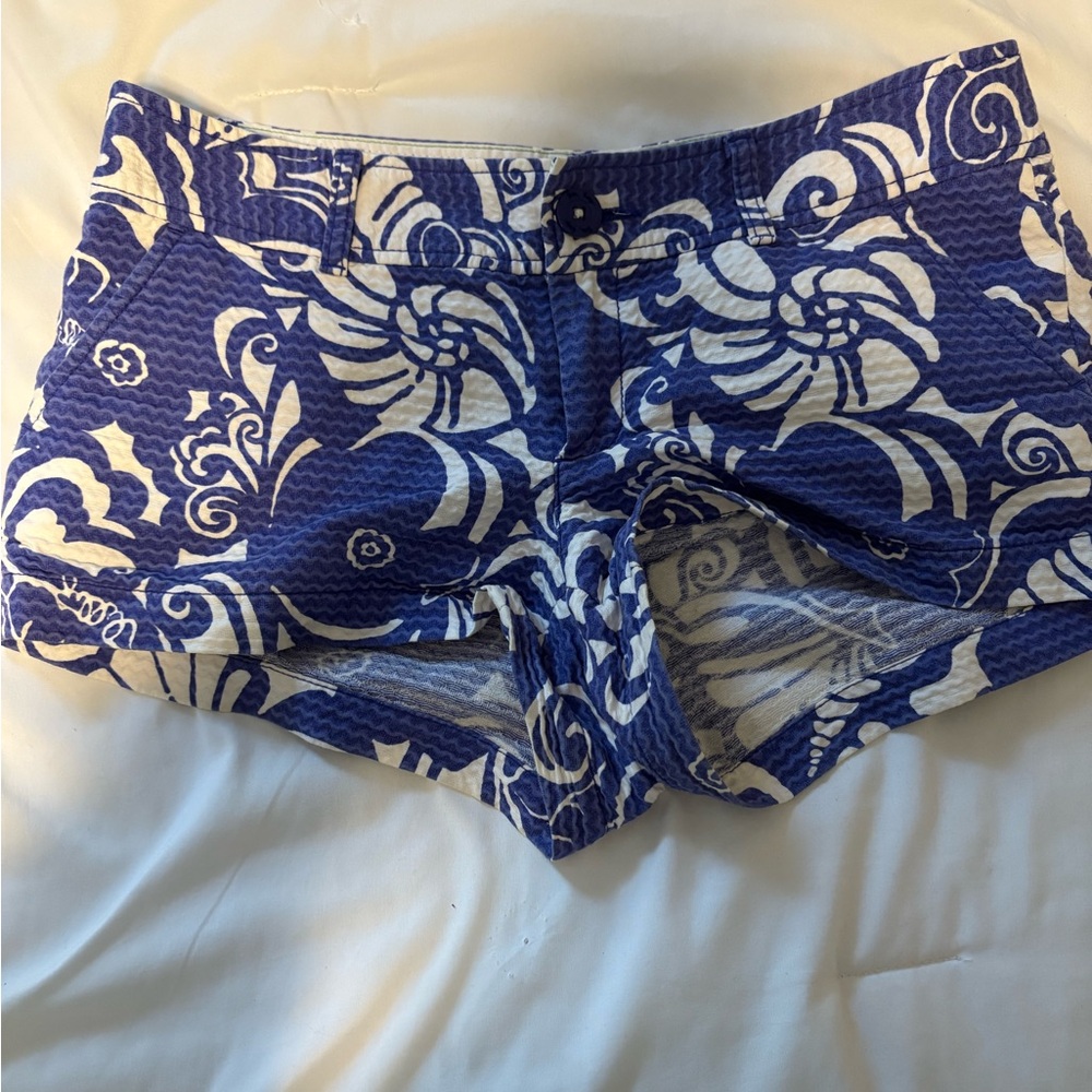Lilly Pulitzer Blue and White Chevron Shorts